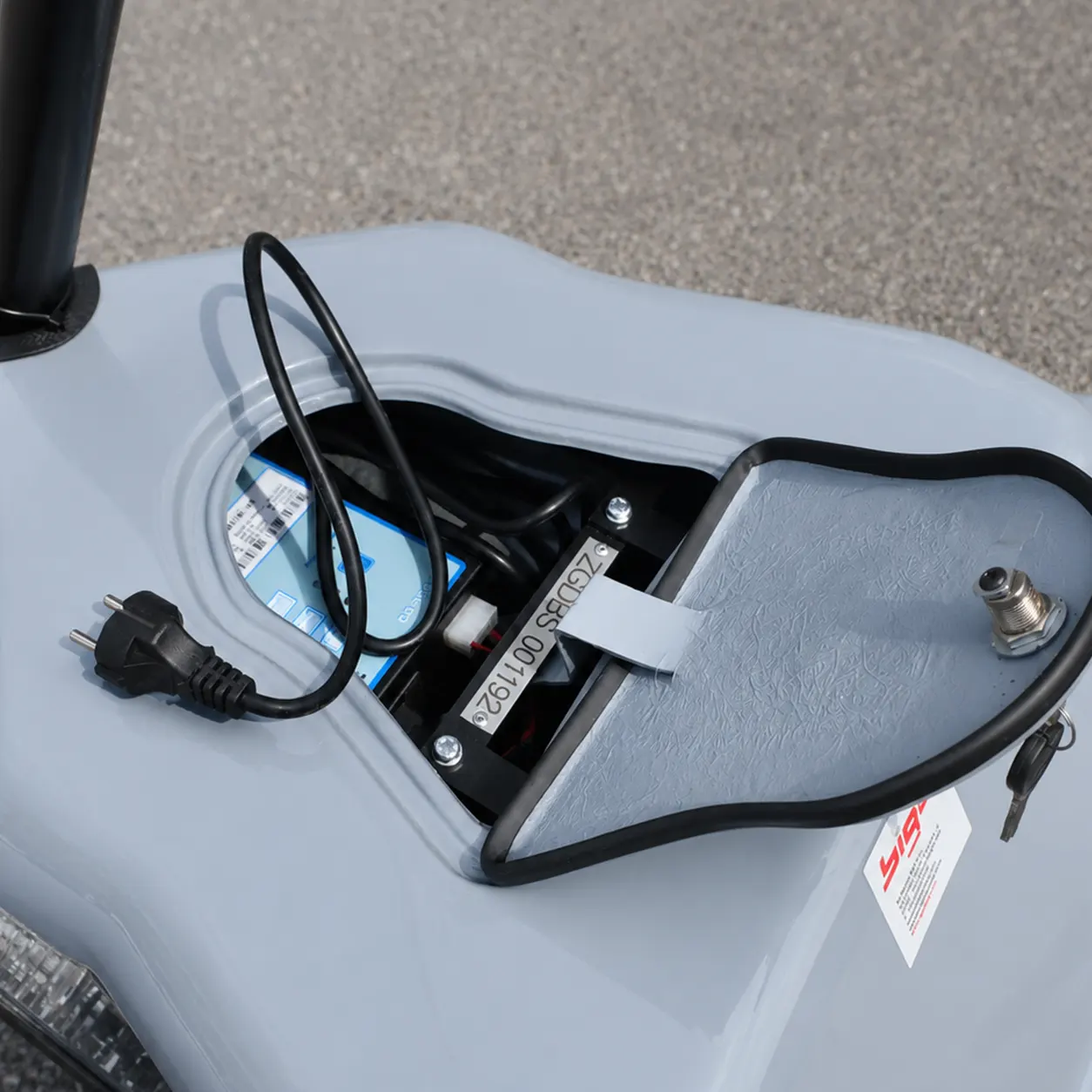 biga sportello con batteria di ricarica